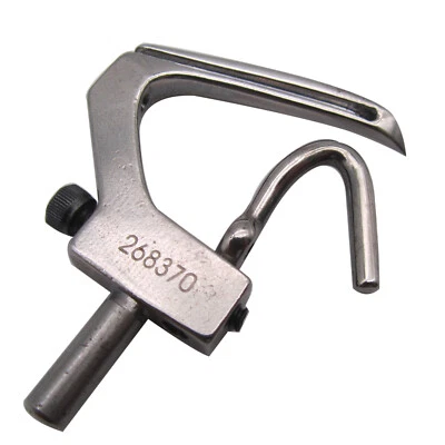 1 PCS LOOPER ASM #268370 FOR SINGER 300U,300W,302U,302W,320W SEWING MACHINE - Image 1 of 2