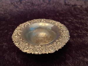 4" Sterling Silver Repousse Nut or Bon Bon Bowl Maker Unknown #273 72G - Picture 1 of 3