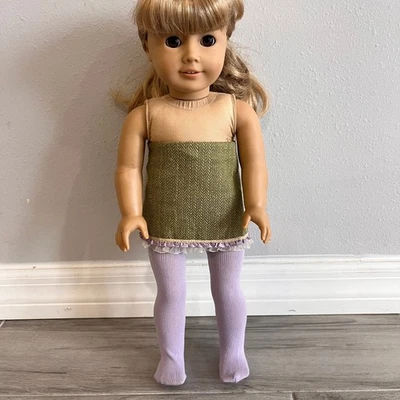 Muñeca American Girl rubia con falda y medias, muñeca de 18 pulgadas  Foto 1 de 4