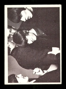Película 1964 Topps Beatles #16 Hard Days Night VGEX BXCP56 - Imagen 1 de 2