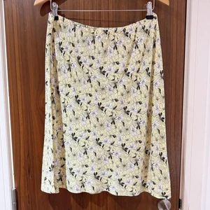 BHS Blumendruck Viskose Rock gelb floral ditsy Muster Midi elastisch Gr. 18 - Bild 1 von 8