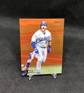 2021 Topps Stadium Club CHROME Max Muncy /25 ORANGE REFRACTOR SSP No. 117 🏆🏆 - Picture 1 of 17