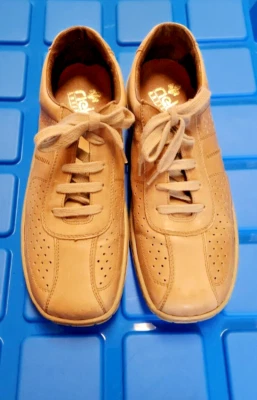 Zapatos para mujer Rieker antiestrés con cordones talla 42 UK 8,5 EE. UU. Envío gratuito CND/US Foto 1 de 4