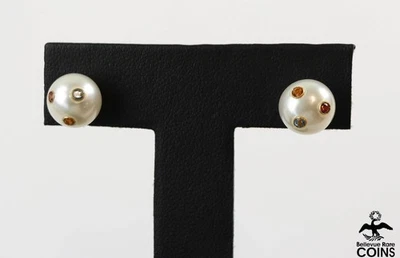 Aretes de oro amarillo de 14k ~9 mm de perlas redondas blancas y piedras preciosas multicolores Foto 1 de 4