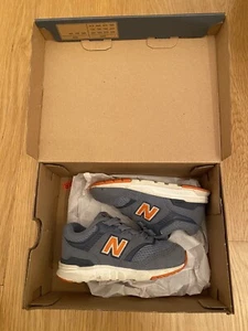 Kids New Balance Sneakers - Picture 1 of 8