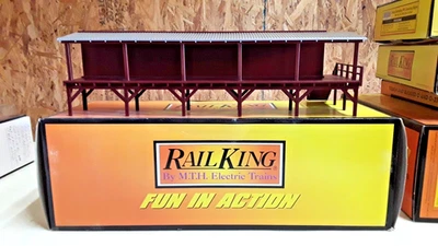 MTH/Rail King Elevated Station Platform #30-90027 (AA-357 - Image 1 of 4