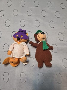 "Lote de peluche Dairy Queen Yogi Bear & Secret Squirrel 2000 6"" Hanna-Barbera - leer" - Imagen 1 de 6