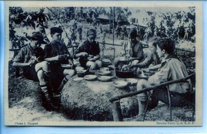CARTE POSTALE SCOUTE - Les Scouts de France - 7 - "Une Salle à manger" - Picture 1 of 2