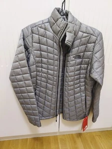 NWT The North Face WOMENS SZ S Thermoball Trekker Jacket Black NWT ATLAS PATCH - Picture 1 of 6
