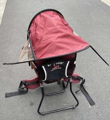 Mochila portabebés/portador plegable REI Kids Only Tag-A-Long roja Foto 1 de 4