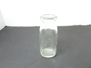 Vintage 1/2 Pint Clear Unbranded Milk Bottle Display Display Dairy Collectible - Picture 1 of 3