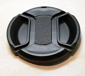 Lens Front Cap 58mm for 18-55mm (snap on type) - Picture 1 of 3