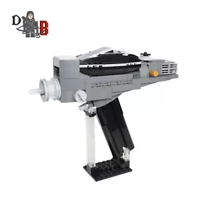 Phaser personalizzato Star Trek flotta stellare tipo 2 realizzato con parti originali - Foto 1 di 4
