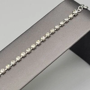 Elegante Pulsera Tenis Tono Plata con Estrás Cristal 6.5 Pulgadas Idea de Regalo - Imagen 1 de 8