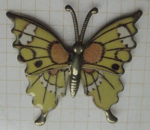 BUNTER SCHMETTERLING / BUTTERFLY ........................... Tier-Pin (252f) - Picture 1 of 1