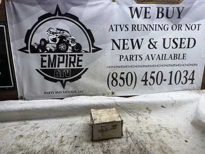 NOS OEM 1995-1999 Chevrolet Tahoe Differential Carrier Gear Kit GM10BI-30 - Image 1 of 3