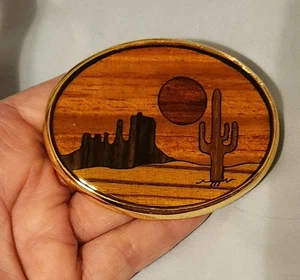 Desert Lanscape Setting Sun Gürtelschnalle exotisches Holz Intarsien Kunst Vintage von West      - Bild 1 von 6