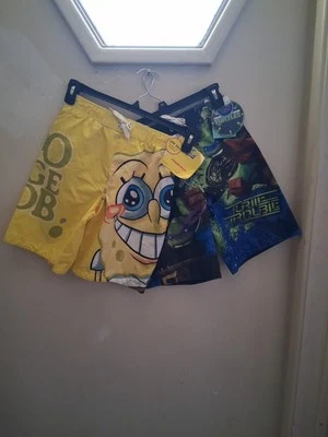 SpongeBob squarepants TEENAGE MUTANT NINJA TURTLES 2 short de niño size 8. - Image 1 of 4