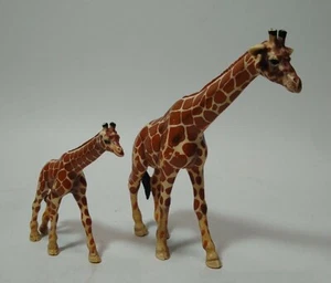 RARE 2003 SCHLEICH WILD SAFARI GIRAFFES ANIMAL FIGURES- Mother (6") & Baby (4") - Picture 1 of 6