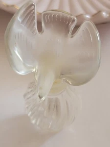 VINTAGE LALIQUE NINA RICCI FRENCH CRYSTAL PERFUME BOTTLE SINGLE DOVE SIGNED  - Picture 1 of 6