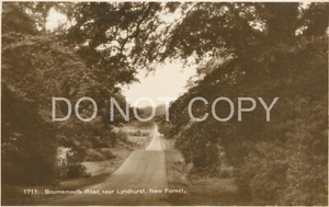 RPPC Postcard Bournemouth Road Lyndhurst New Forest Hampshire (855-A) - Picture 1 of 2