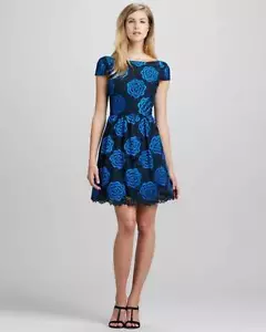 Vestido Alice & Olivia Negro Azul Floral Encaje Espalda en V Nelly S/S $440 Nuevo con etiquetas 10 - Imagen 1 de 1