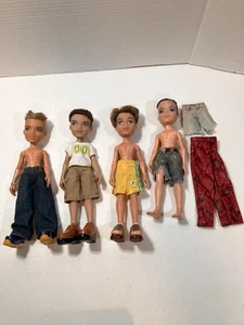 Vintage Konvolut 4 Bratz Boyz Puppe Figuren Schuhe Hosen Jeans Spielzeug - Bild 1 von 10