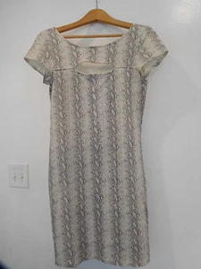 NWT GUESS Iconic Keyhole bodycon dress White Gray Python print sz M / L - Picture 1 of 4
