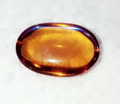 Gema certificada de ópalo sintético negro y dorado australiano de 25,80 quilates de piedra preciosa suelta Foto 1 de 4