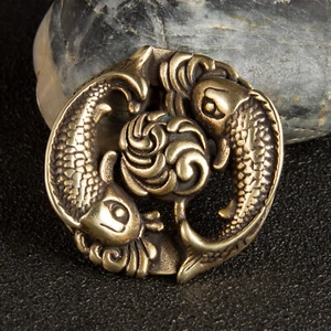 De colección Latón Pez Concho Tornillo Espalda Doble Peces Feng Shui Chino Suerte - Imagen 1 de 6