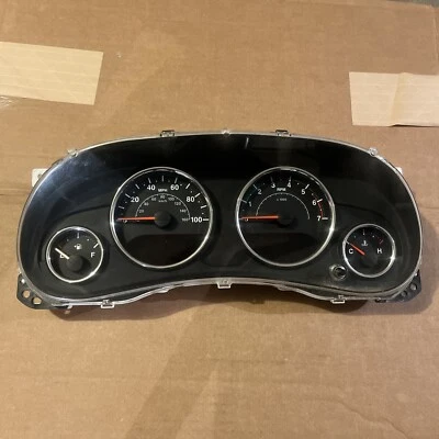 Jeep JK Wrangler OEM velocímetro calibre grupo 90 k millas 68060702AC 2011 95573 Foto 1 de 4