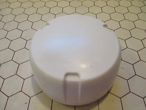5304515840 OEM Agitator Cap from Frigidaire Laundry Center Washer - Picture 1 of 2