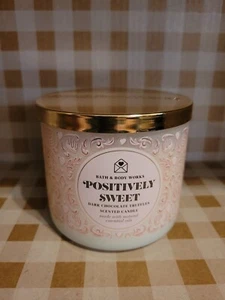 NEW BATH & BODY WORKS 3 WICK LARGE CANDLE (POSITIVELY SWEET) CHOCOLATE LE๐ - Picture 1 of 7
