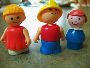 Fisher-Price Little People Figuras PLÁSTICO Niña en Azul ARTICULADOS niño niña - Imagen 1 de 1