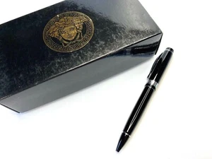 GIANNI VERSACE DE COLECCIÓN AÑOS 90 BOLÍGRAFO LLAVE GRIEGA CAJA BOLA DE RESINA NEGRA ITALIA - Imagen 1 de 12