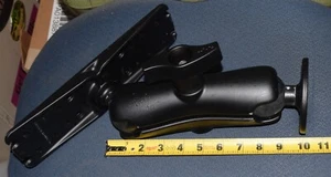 RAM LARGE LONG ARM ELECTRONICS MARINE MOUNT D-111U BRACKET 2.25" BALL MILITARY - Picture 1 of 6