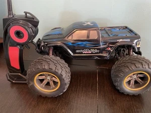 Gp Toys Foxx S911 R/C Monster Truck 390 Brushed Motor 2.4 GHz No Charger - Picture 1 of 13