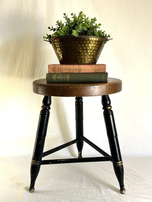 Vintage L Hitchcock Maple Stool with Stencil and Three Legs - Image 1 of 4