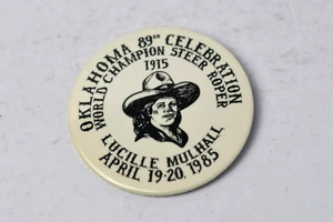 Pulsante Spilla Celebrazione Lucille Mulhall Guthrie Oklahoma '89 1985 - Foto 1 di 3