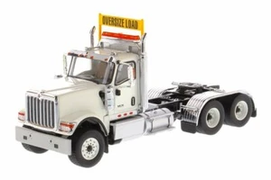 INTERNATIONAL HX520 SFFA TANDEM TRACTOR (CAB ONLY) 1/50 scale DIECAST MASTERS - Picture 1 of 10