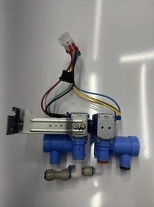 Midea Valvola acqua frigorifero 17431000030948 per MRQ22D7AST - Foto 1 di 2
