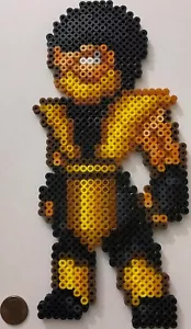 Scorpion Bead Sprite Perler Artkal Pixel Art Retro Mortal Kombat Non morti ninja - Foto 1 di 1
