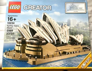NUEVO LEGO Creator Expert: Sydney Opera House (10234) Contenido sellado, caja dañada - Imagen 1 de 11