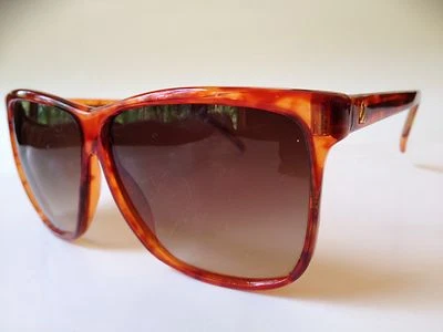 Gafas de sol Liz Claiborne Red Tortoise Japón 10119 Foto 1 de 4