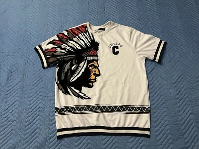 Camisa de hombre Hudson Outerwear CHIEFS - blanca/negra/roja/dorada - talla 2X.    (63) Foto 1 de 4