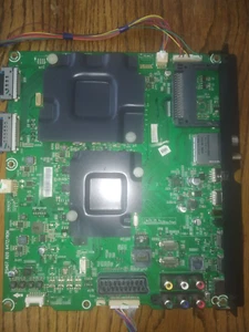 👌 Carte MERE RSAG7.820.6472 POUR TV Hisense H55M7000+T-CON+WIFI +CONNECTIQUE👌 - Photo 1/13