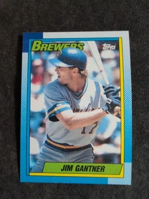 1990 Topps Jim Gantner #417 Milwaukee Brewers Baseball Card  - Image 1 of 2
