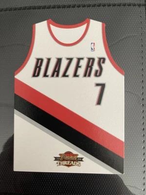 2009-10 Panini Threads Team Home Brandon Roy #40 Huskies/Portland Trail Blazers - Image 1 of 4