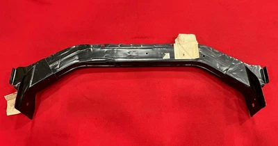 NEW Mopar OEM Radiator Cross Member 5076459AG 05076459AG 5076459 NEW OLD STOCK! Foto 1 de 4