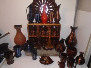 26 + 2 FREE HURONIA POTTERY - SPHINX CAT-CATERPILLAR - BMP - CCC INTEREST - Picture 1 of 7